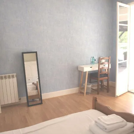 Le Cheminard Bed and breakfast