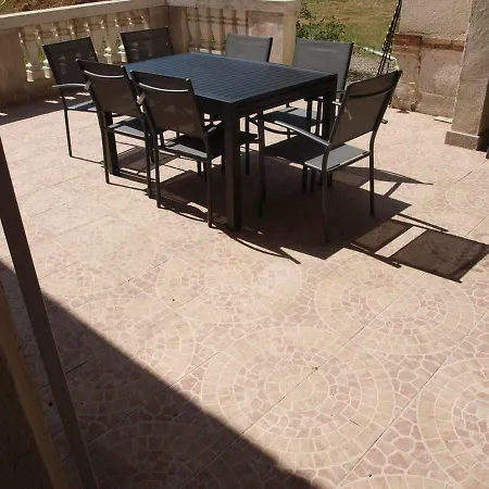 Panzió Le Cheminard 3*