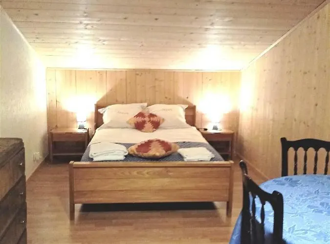 Le Cheminard فندق مبيت وإفطار 3*